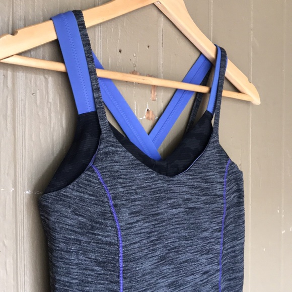 Lululemon top - Picture 2 of 7
